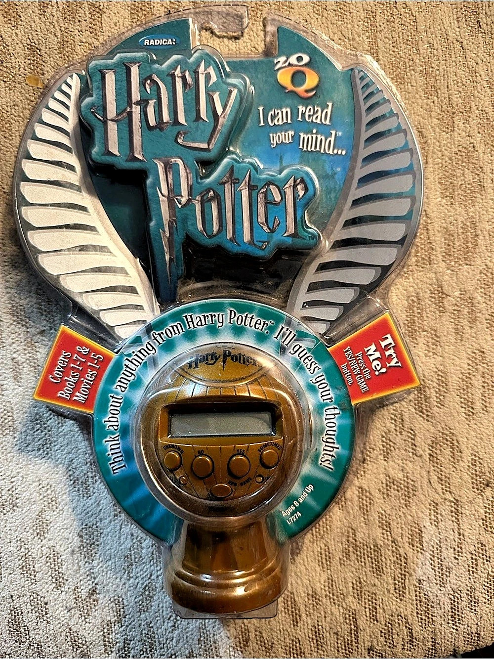 Radica Harry Potter 20Q Electronic Handheld Game Blue & Gold
